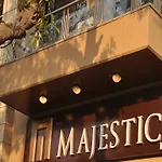 Majestic Inn