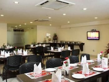 Majestic Hotel 3*